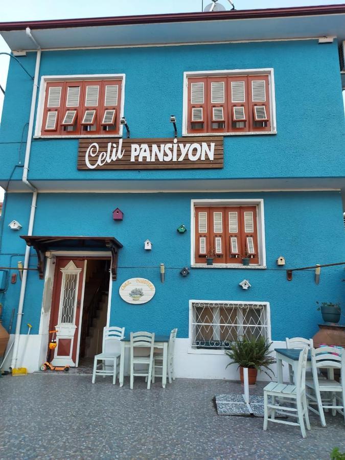 Celil Pansiyon Ayvalı Esterno foto